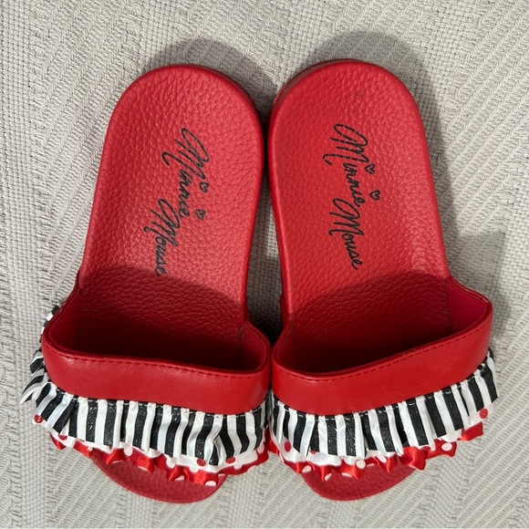 Minnie Mouse slides, girls size 1-2, ruffles, polka dots, spring, summer, beach - Picture 4 of 9